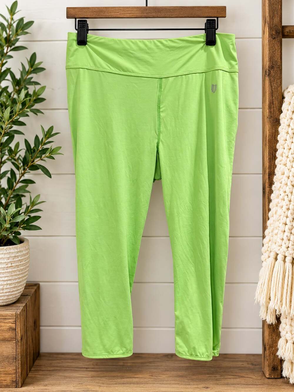 Eleven By Venus Williams Green Capri Leggings Sz XL